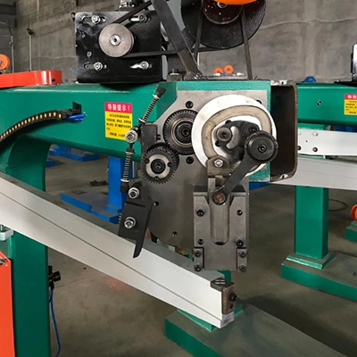 Arm Stitching Machine